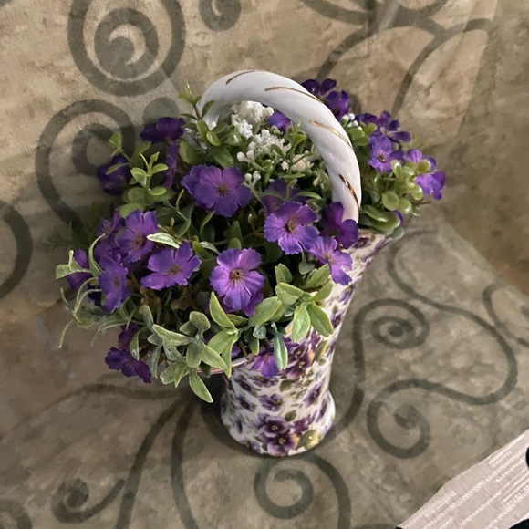 artificial flower arrangement - Picture 2 of 16